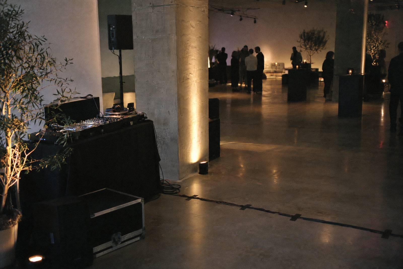 ブランドイベント会場のDJ機材